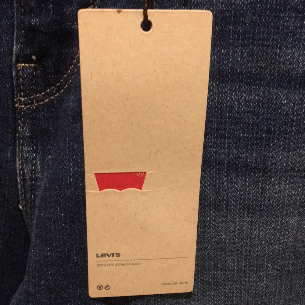 NWT Size 6 Levi 515 Capris - Picture 3 of 6